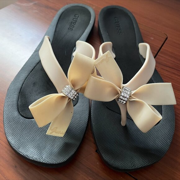 GUESS Women's Slippers, Size 8-8.5 - WORN ONLY ONCE - Picture 7 of 7